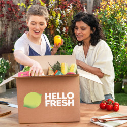 Get up to 40% across 10 boxes with HelloFresh - Discount available for new & past customers who have cancelled more than 6 months ago!*